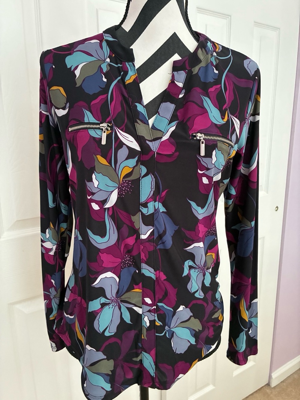 INC International Concepts Black Floral Faux Zip-Pocket Long Sleeve Top